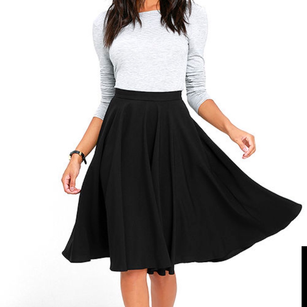 Black midi skirt